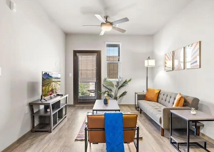 Apartment Stunning Westgate Cozysuites By Stadium With Pool 12 *