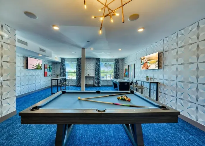 Apartment Stunning Westgate Cozysuites By Stadium With Pool 12 *