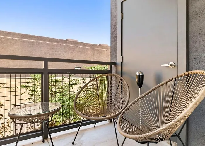 Stunning Westgate Cozysuites By Stadium With Pool 12 Apartment Glendale